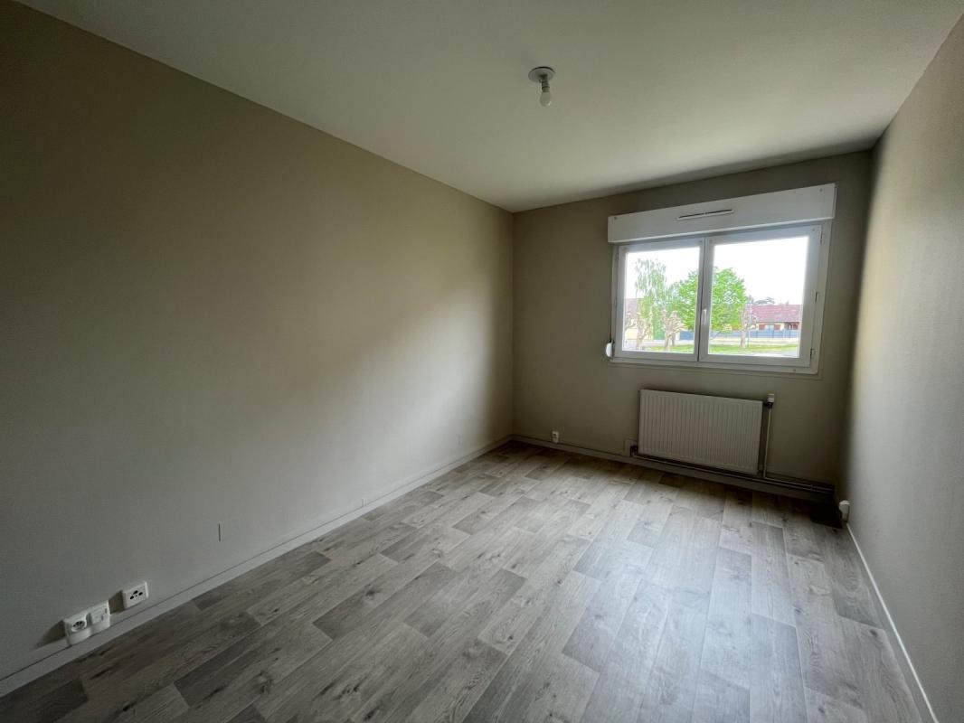 Location Appartement à Cheny 4 pièces