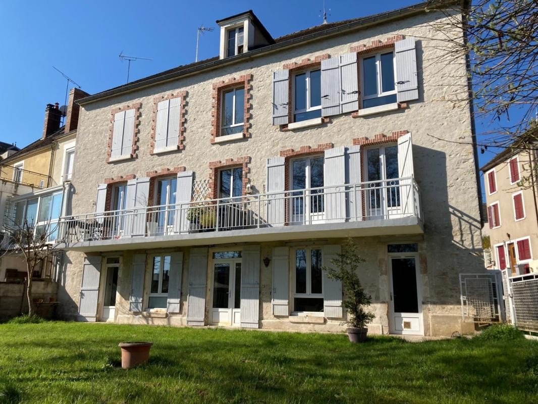 Location Appartement à Arcy-sur-Cure 2 pièces