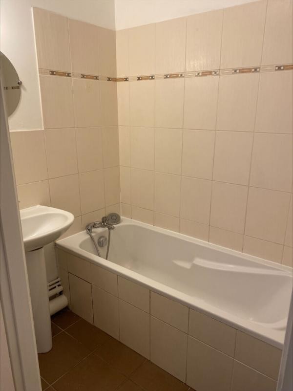 Location Appartement à Dammarie-les-Lys 3 pièces