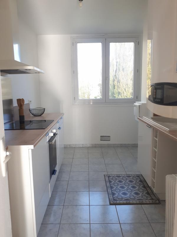 Location Appartement à Sainte-Geneviève-des-Bois 3 pièces