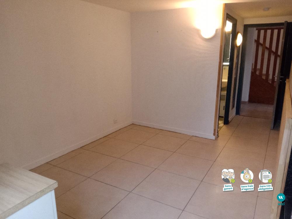 Location Appartement à Ménigoute 1 pièce