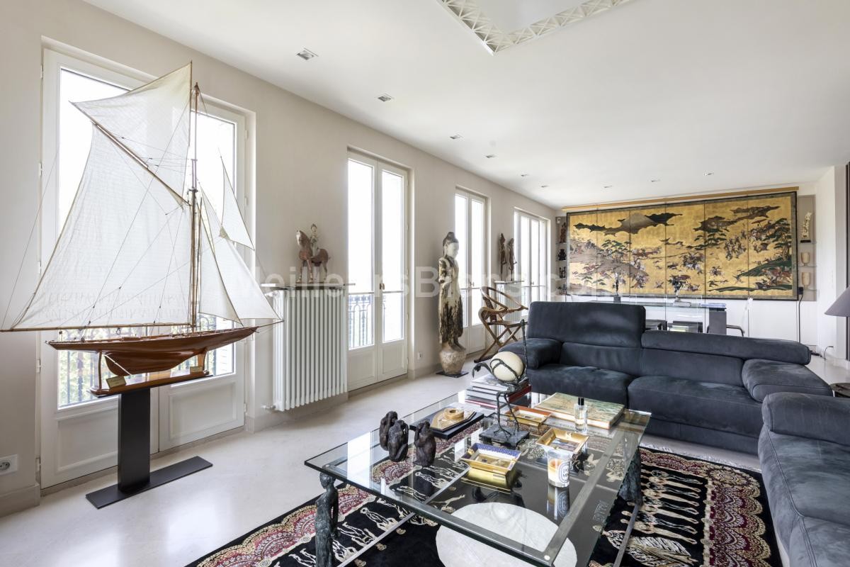 Vente Appartement à Paris Palais-Bourbon 7e arrondissement 4 pièces