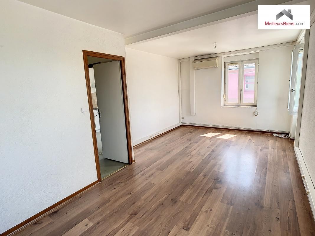 Vente Appartement à Montceau-les-Mines 8 pièces