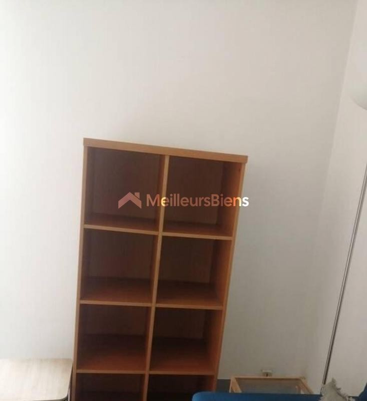 Location Appartement à Paris Entrepôt 10e arrondissement 1 pièce