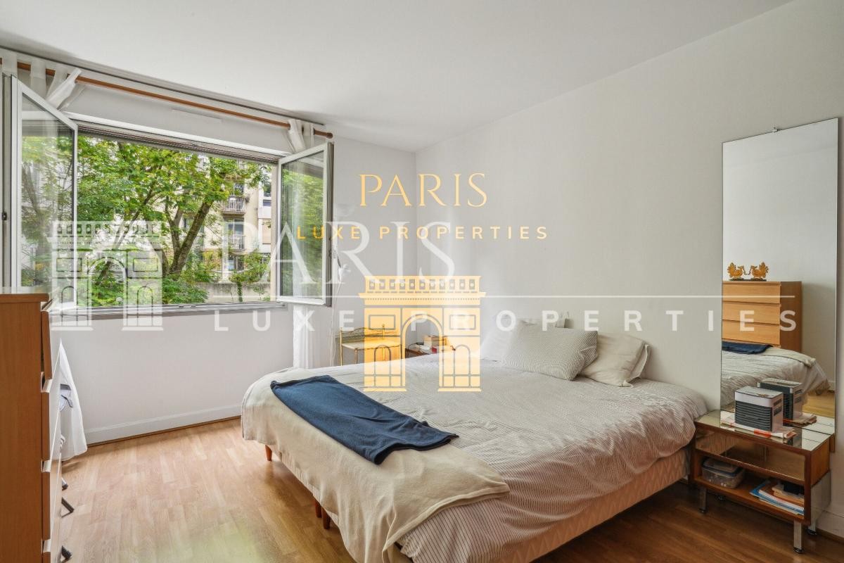 Vente Appartement à Paris Buttes-Chaumont 19e arrondissement 3 pièces