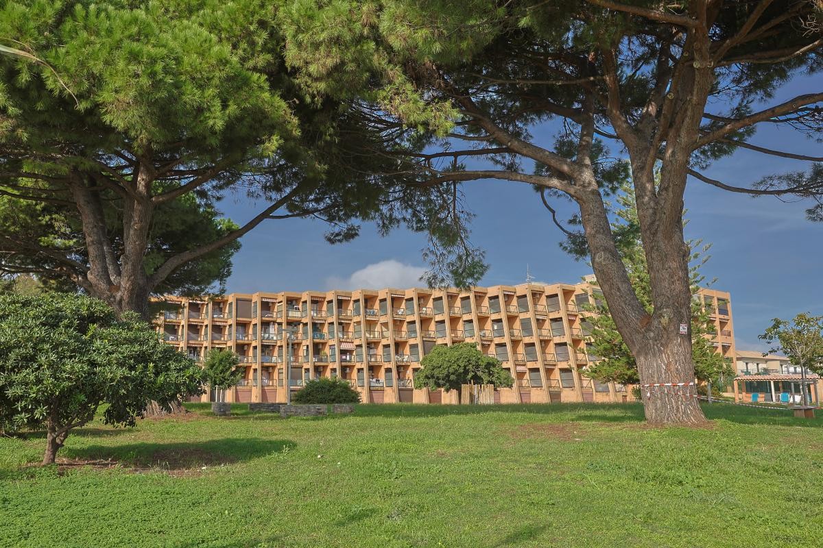 Vente Appartement à Santa-Lucia-di-Moriani 0 pièce