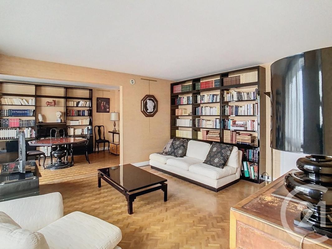 Vente Appartement à Paris Vaugirard 15e arrondissement 4 pièces