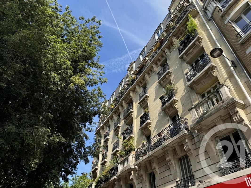 Vente Appartement à Paris Butte-Montmartre 18e arrondissement 3 pièces