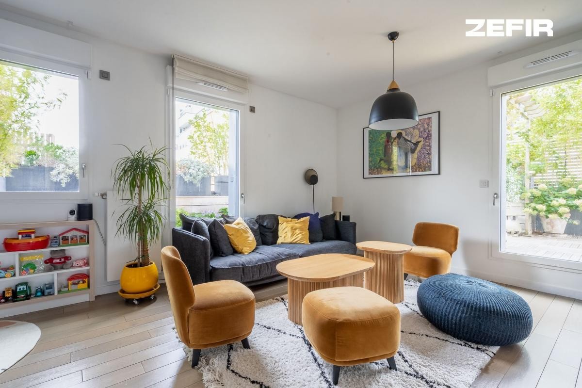 Vente Appartement à Paris Buttes-Chaumont 19e arrondissement 5 pièces