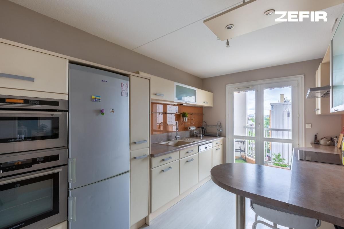 Vente Appartement à Lyon 8e arrondissement 4 pièces