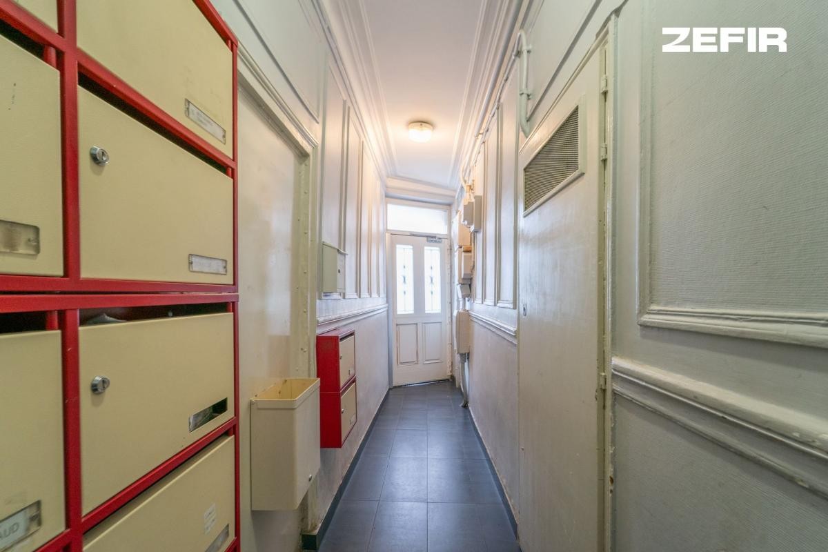 Vente Appartement à Paris Buttes-Chaumont 19e arrondissement 2 pièces