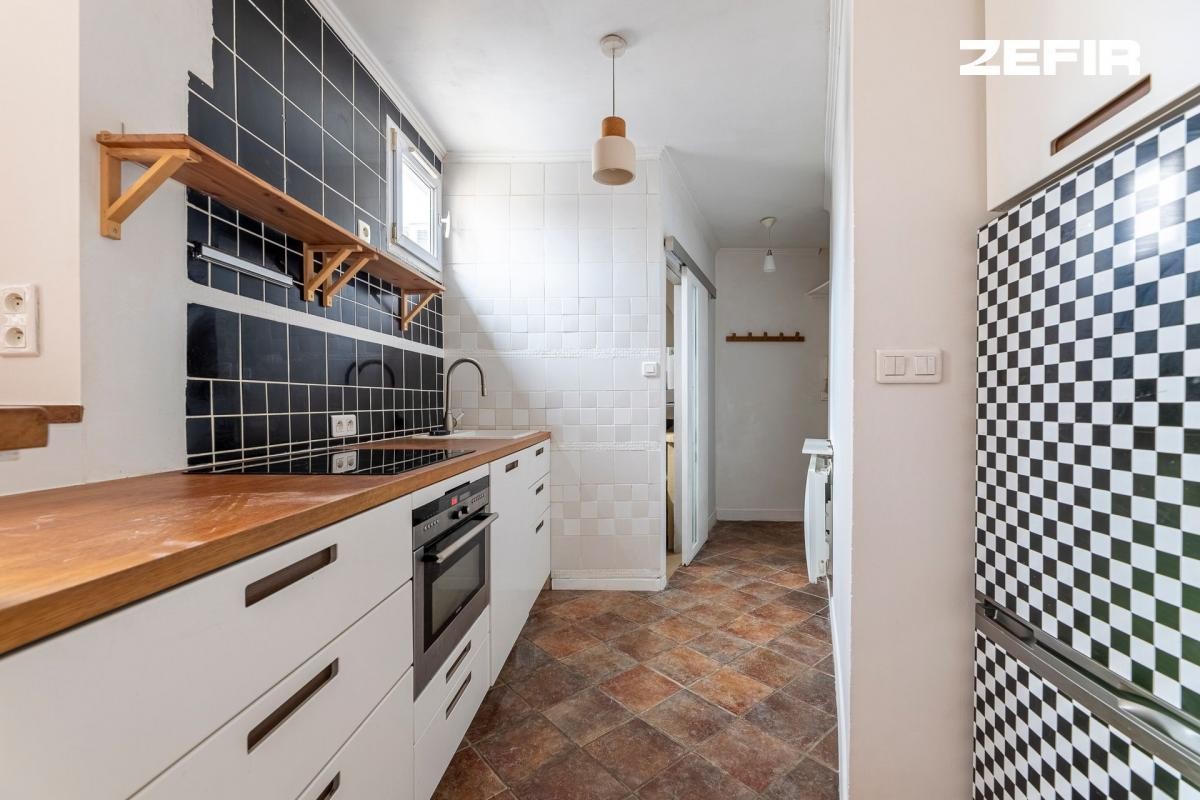 Vente Appartement à Paris Butte-Montmartre 18e arrondissement 2 pièces