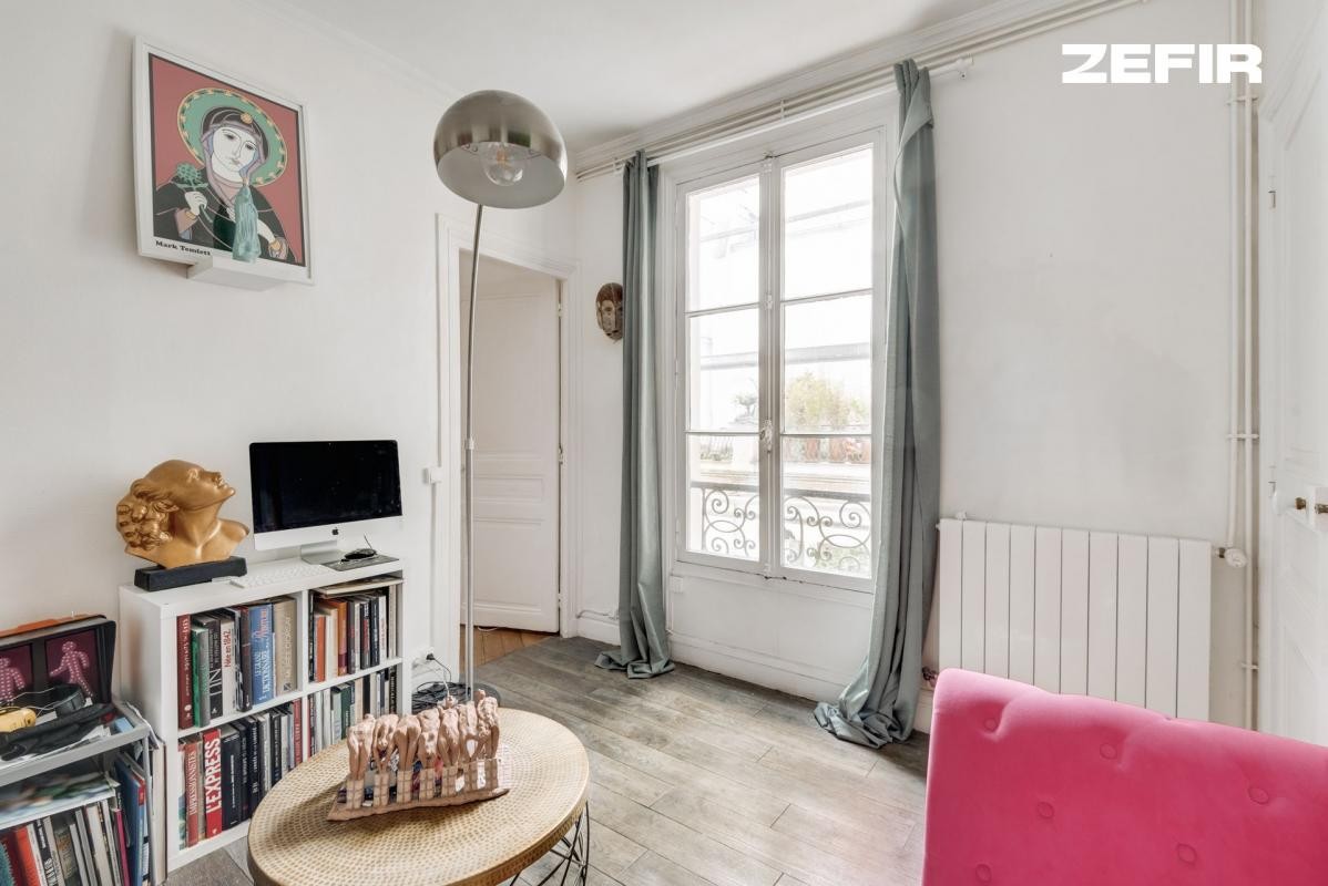 Vente Appartement à Paris Entrepôt 10e arrondissement 2 pièces