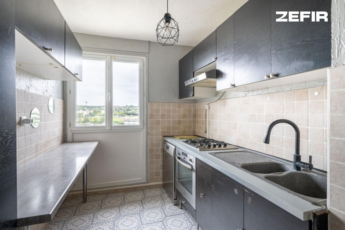 Vente Appartement à Mantes-la-Ville 4 pièces