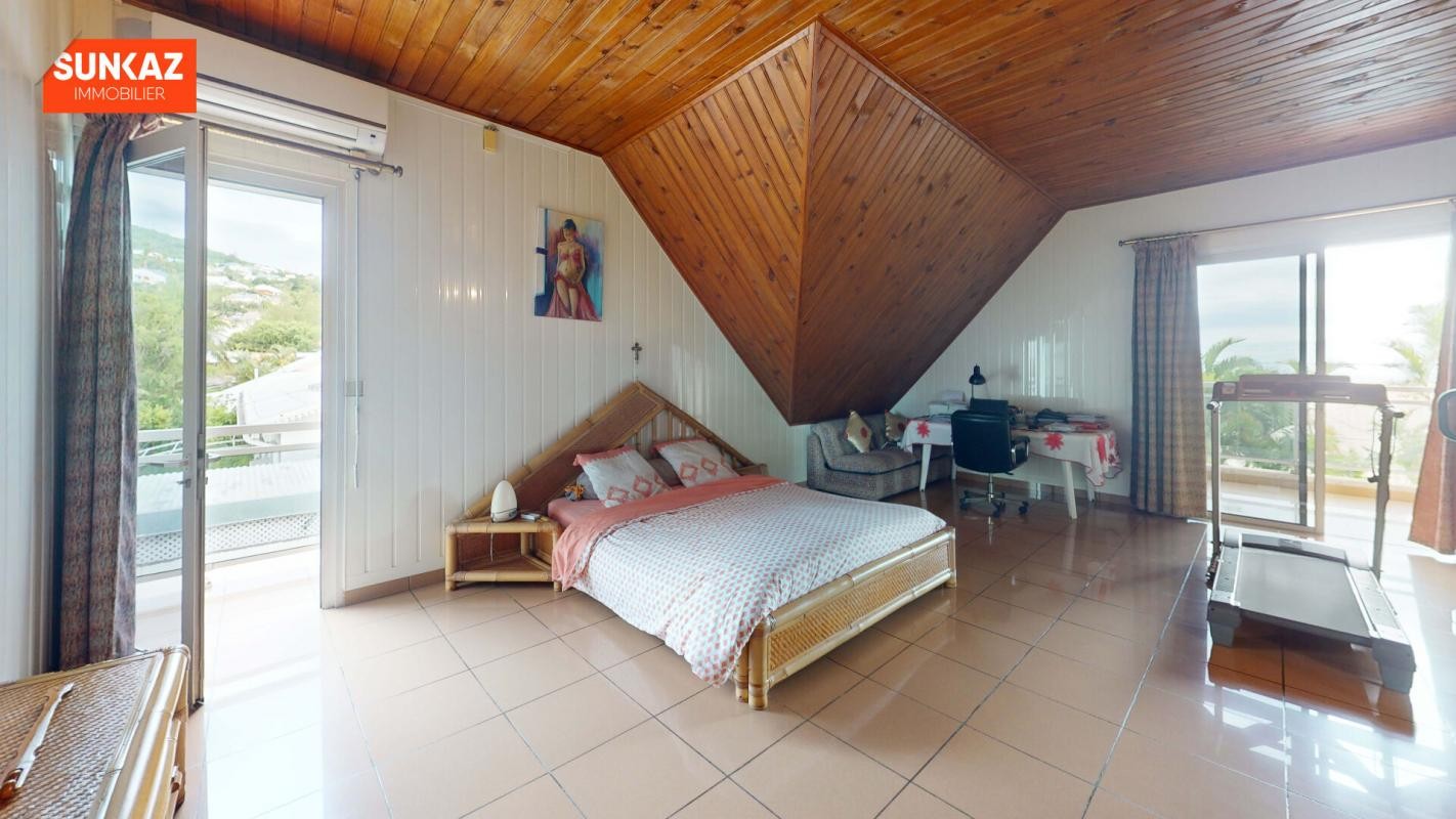 Vente Maison à Saint-Leu 8 pièces