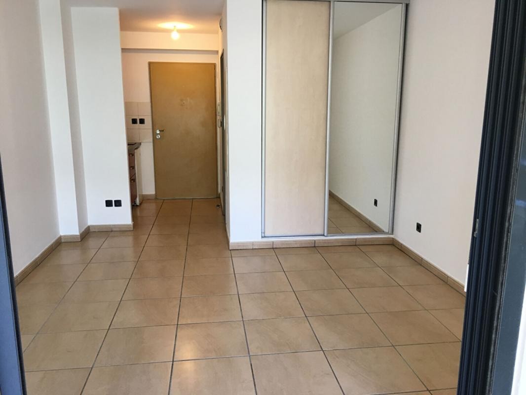 Vente Appartement à la Possession 1 pièce