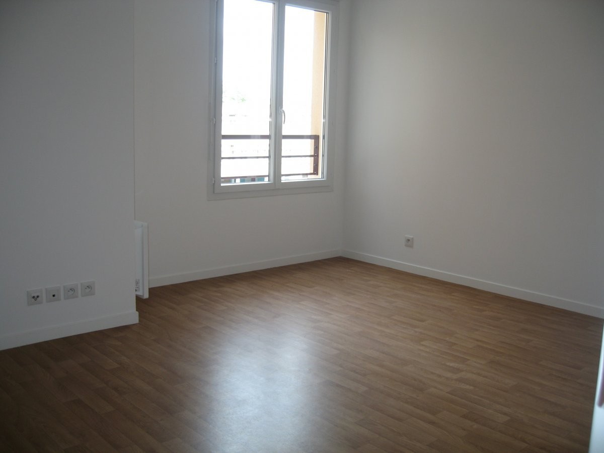 Location Appartement à Vigneux-sur-Seine 1 pièce