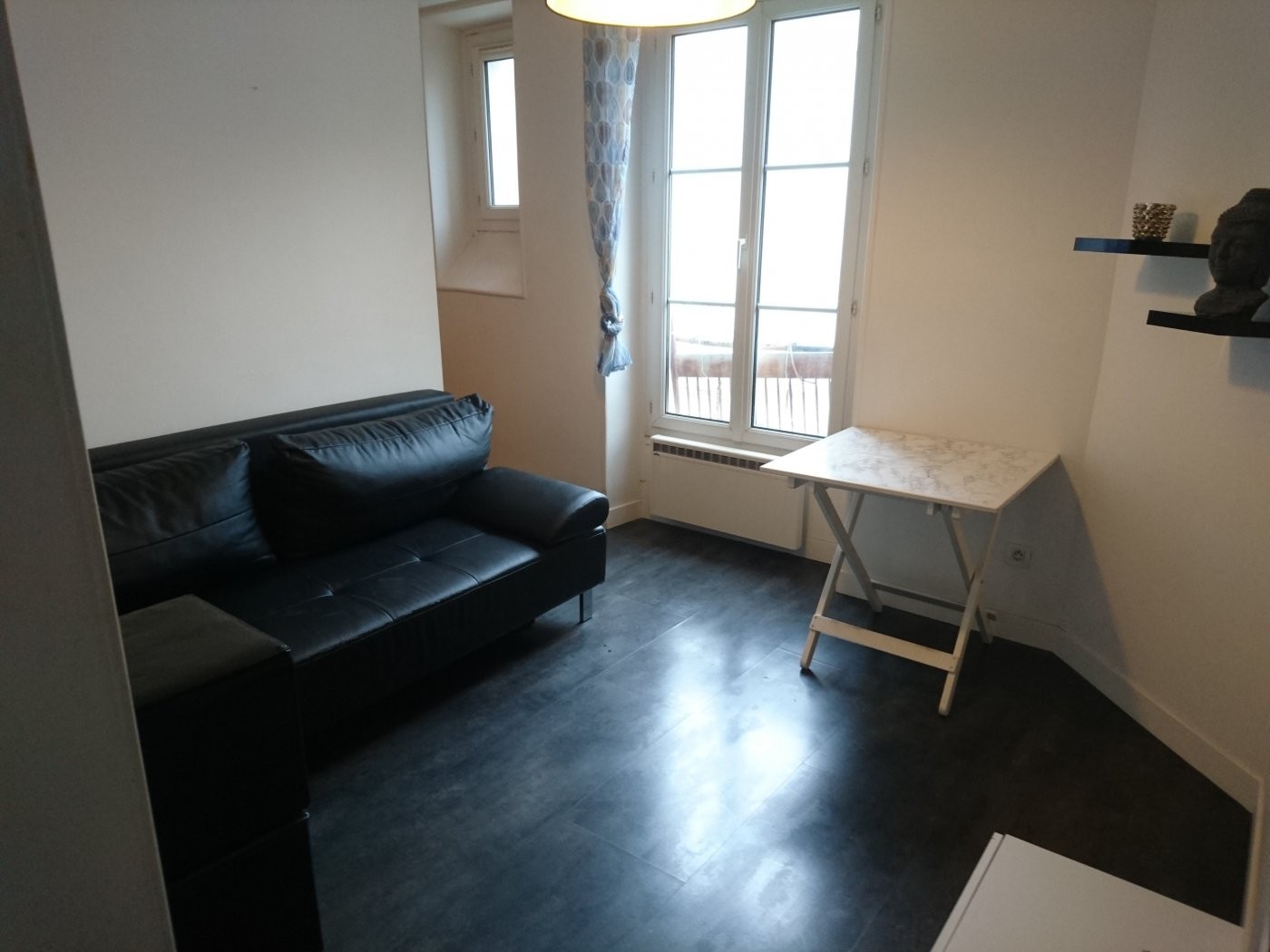 Location Appartement à Paris Entrepôt 10e arrondissement 2 pièces