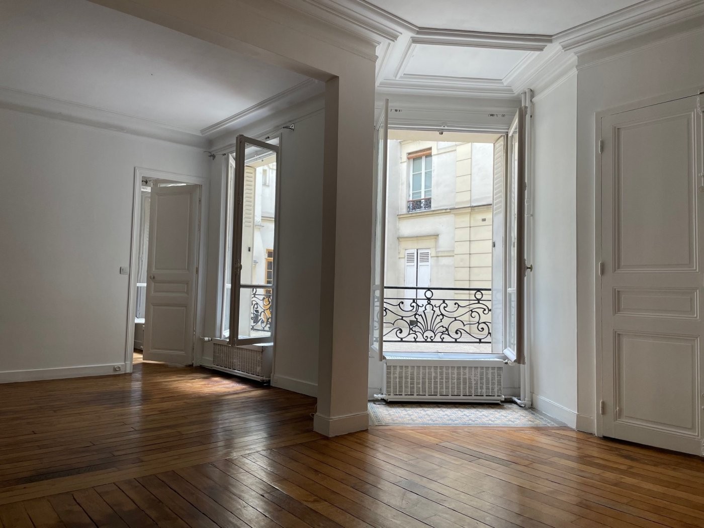 Vente Appartement à Paris Batignolles-Monceaux 17e arrondissement 3 pièces