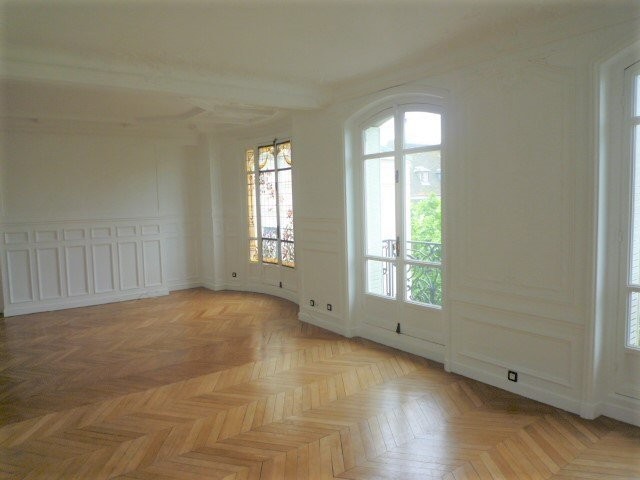 Location Appartement à Paris Observatoire 14e arrondissement 5 pièces