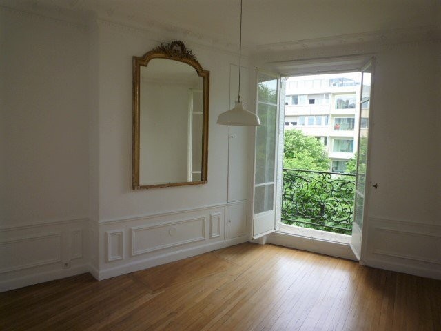 Location Appartement à Paris Observatoire 14e arrondissement 5 pièces