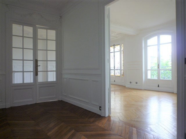 Location Appartement à Paris Observatoire 14e arrondissement 5 pièces