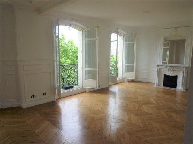 Location Appartement à Paris Observatoire 14e arrondissement 5 pièces