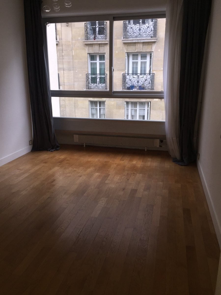 Location Appartement à Paris Vaugirard 15e arrondissement 3 pièces