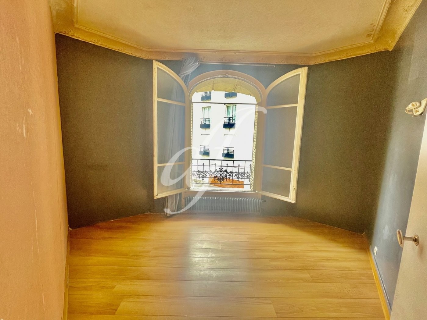 Vente Appartement à Paris Vaugirard 15e arrondissement 3 pièces