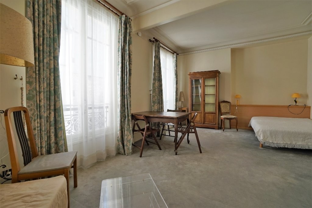 Location Appartement à Paris Opéra 9e arrondissement 1 pièce