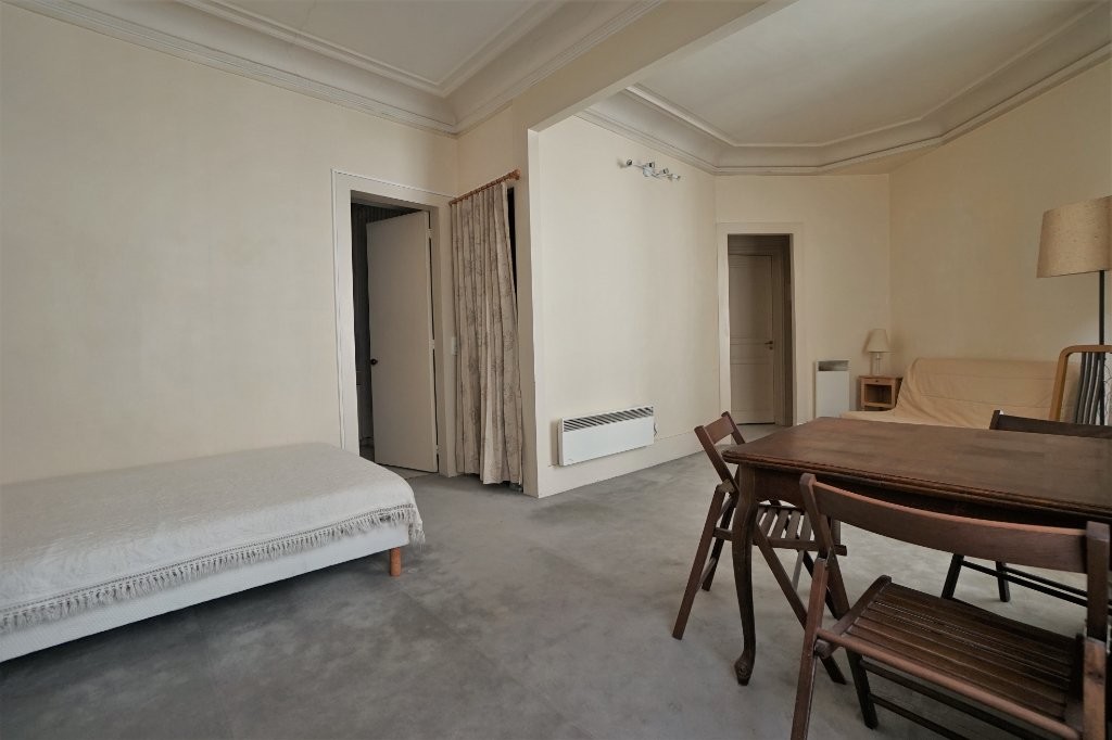 Location Appartement à Paris Opéra 9e arrondissement 1 pièce