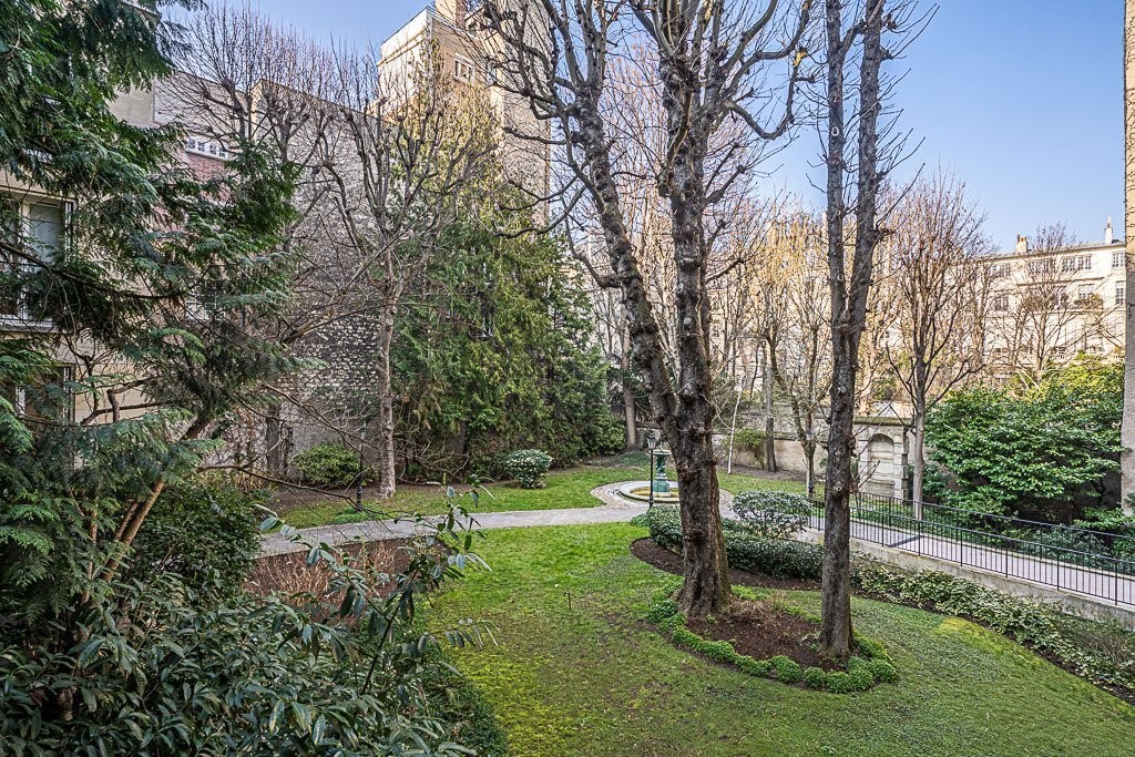 Vente Appartement à Paris Palais-Bourbon 7e arrondissement 7 pièces