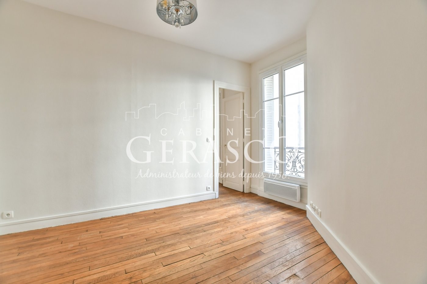 Location Appartement à Paris Vaugirard 15e arrondissement 2 pièces