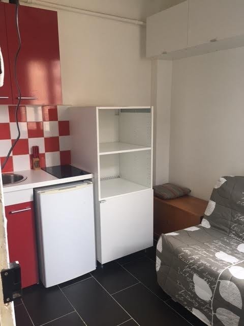 Location Appartement à Paris Entrepôt 10e arrondissement 1 pièce