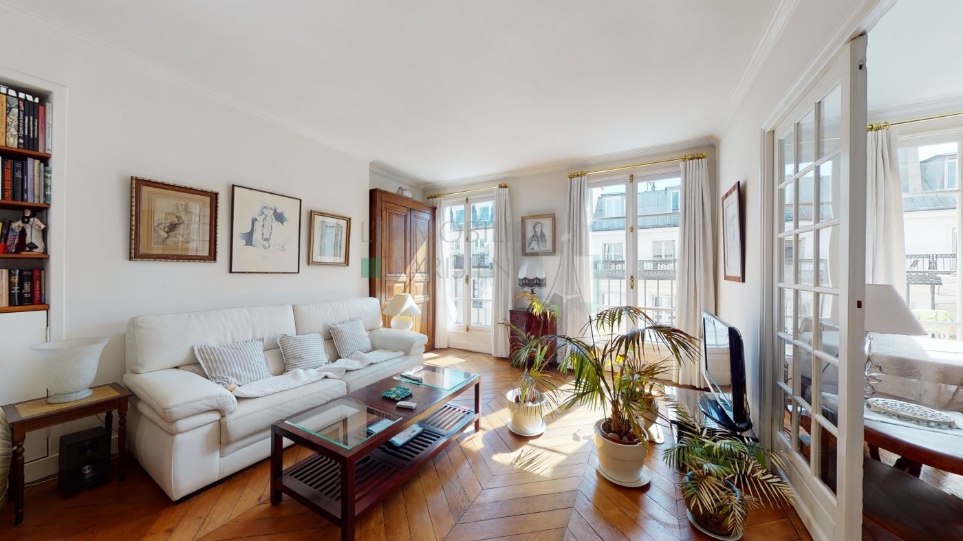 Vente Appartement à Paris Butte-Montmartre 18e arrondissement 3 pièces