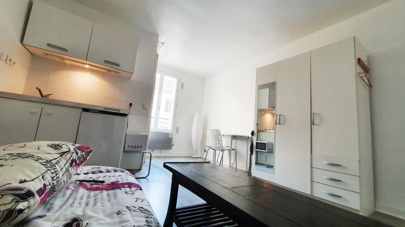 Location Appartement à Paris Entrepôt 10e arrondissement 0 pièce