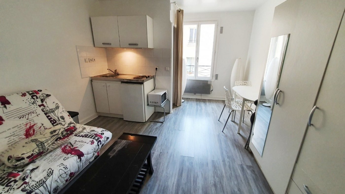 Location Appartement à Paris Entrepôt 10e arrondissement 0 pièce