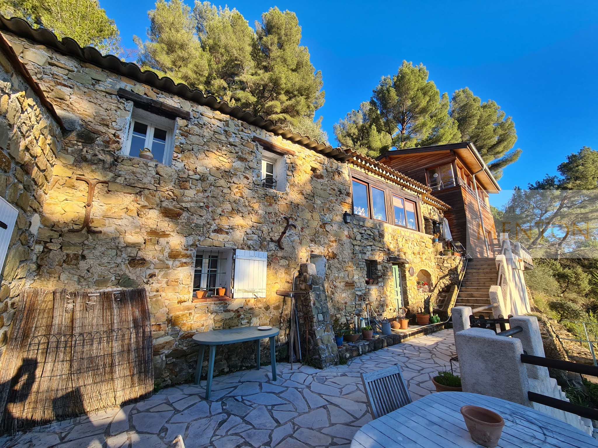 Vente Maison à Menton 7 pièces