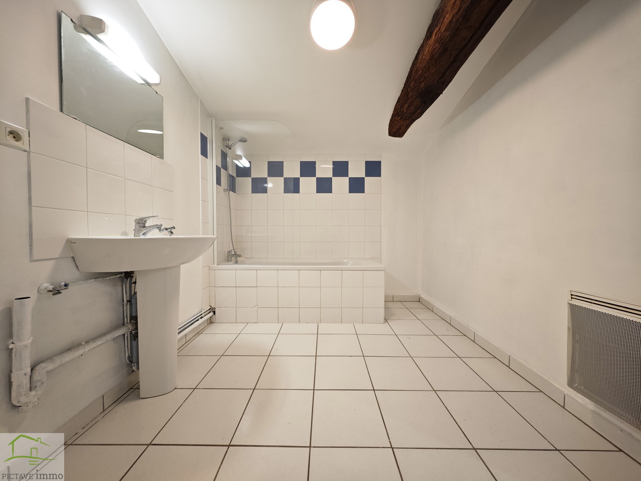 Location Appartement à Lezay 4 pièces