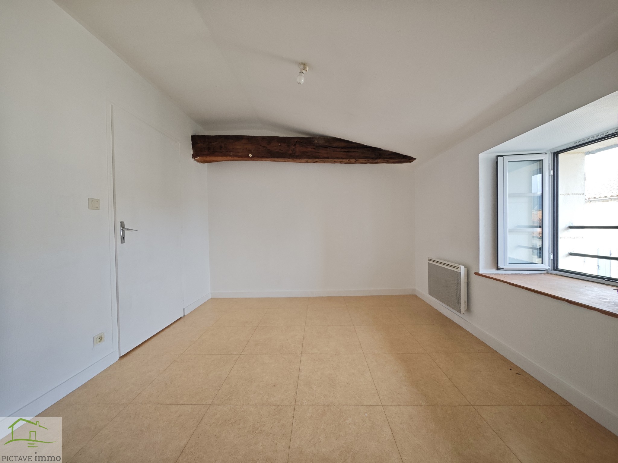 Location Appartement à Lezay 4 pièces