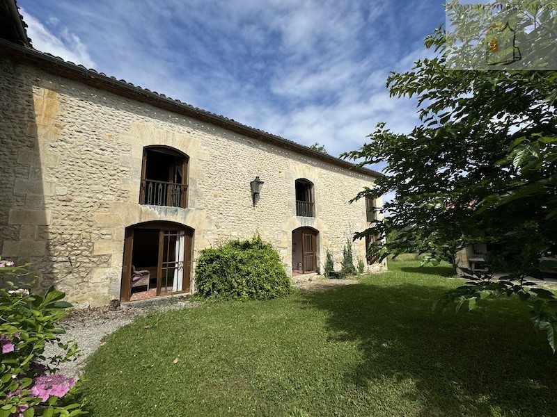 Vente Maison à Verteillac 15 pièces