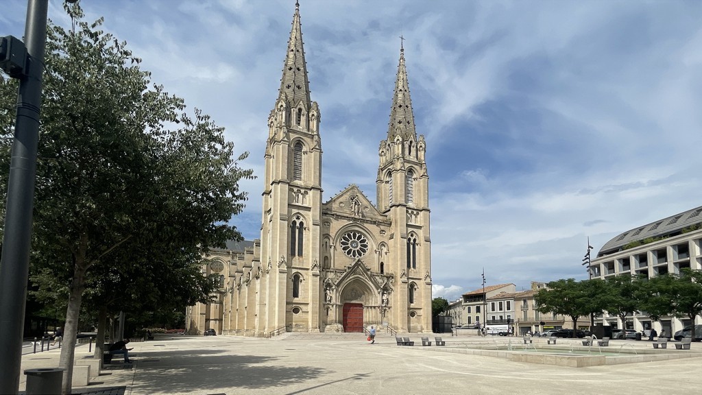 Vente Bureau / Commerce à Nîmes 0 pièce