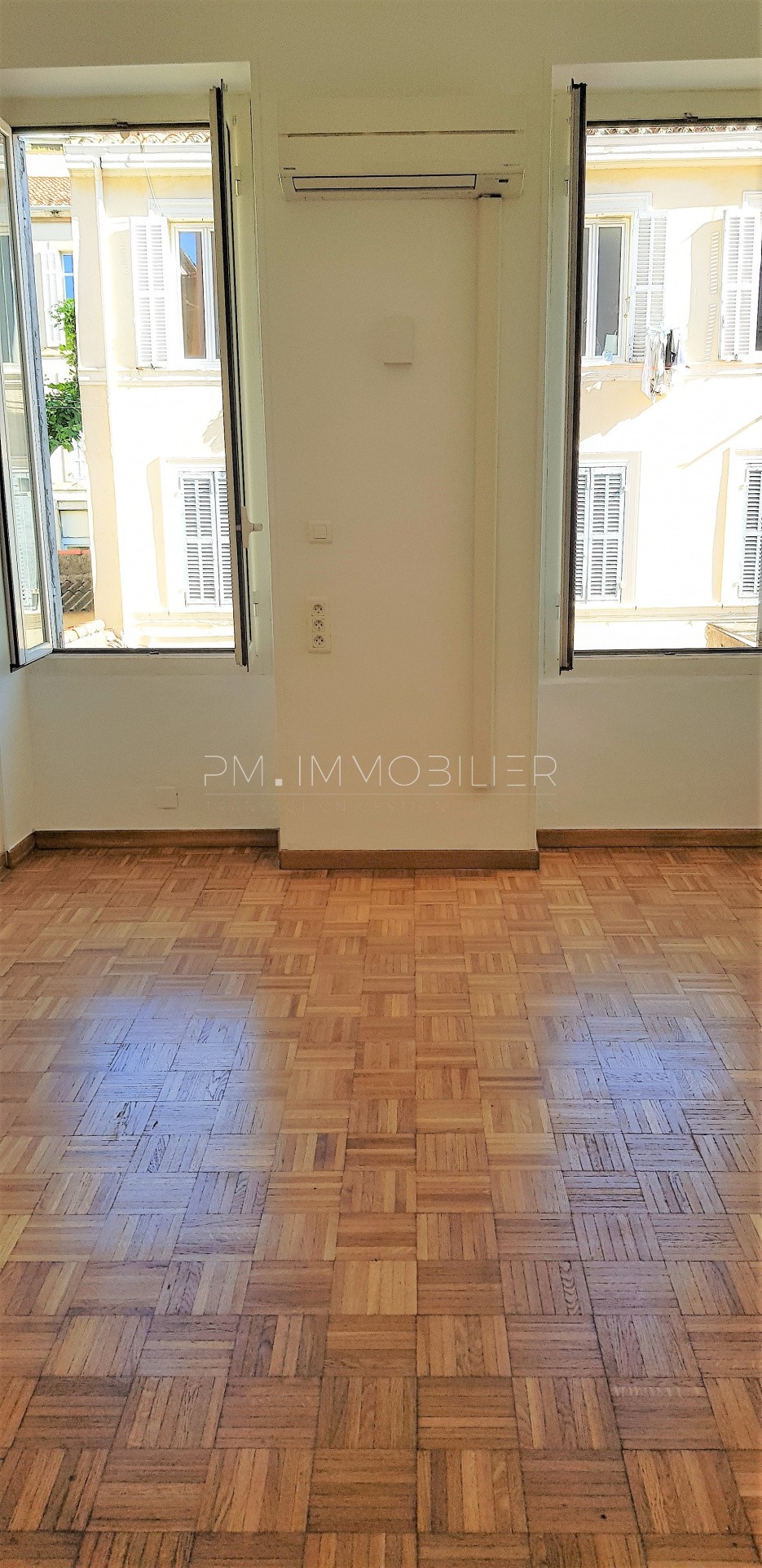 Location Appartement à Marseille 5e arrondissement 2 pièces