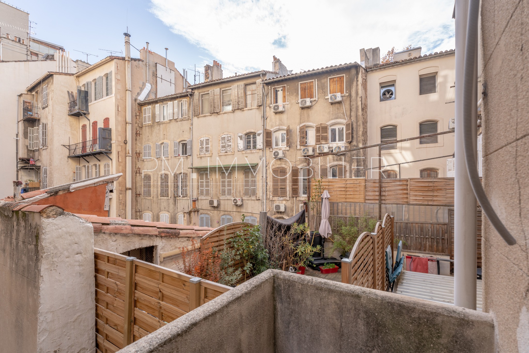 Location Appartement à Marseille 1er arrondissement 3 pièces