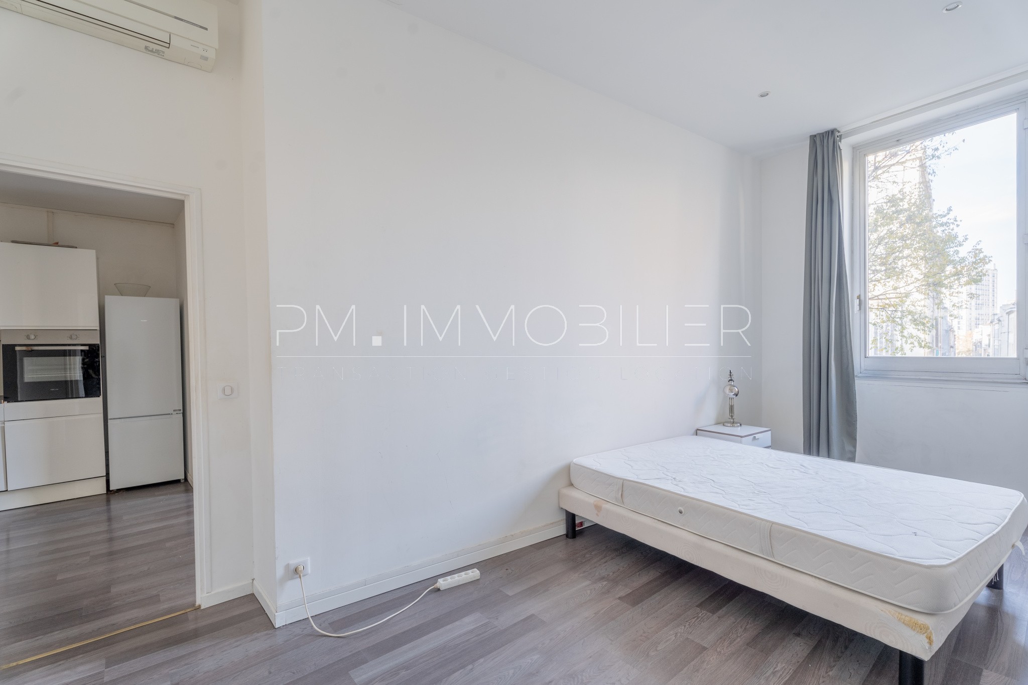 Location Appartement à Marseille 1er arrondissement 3 pièces