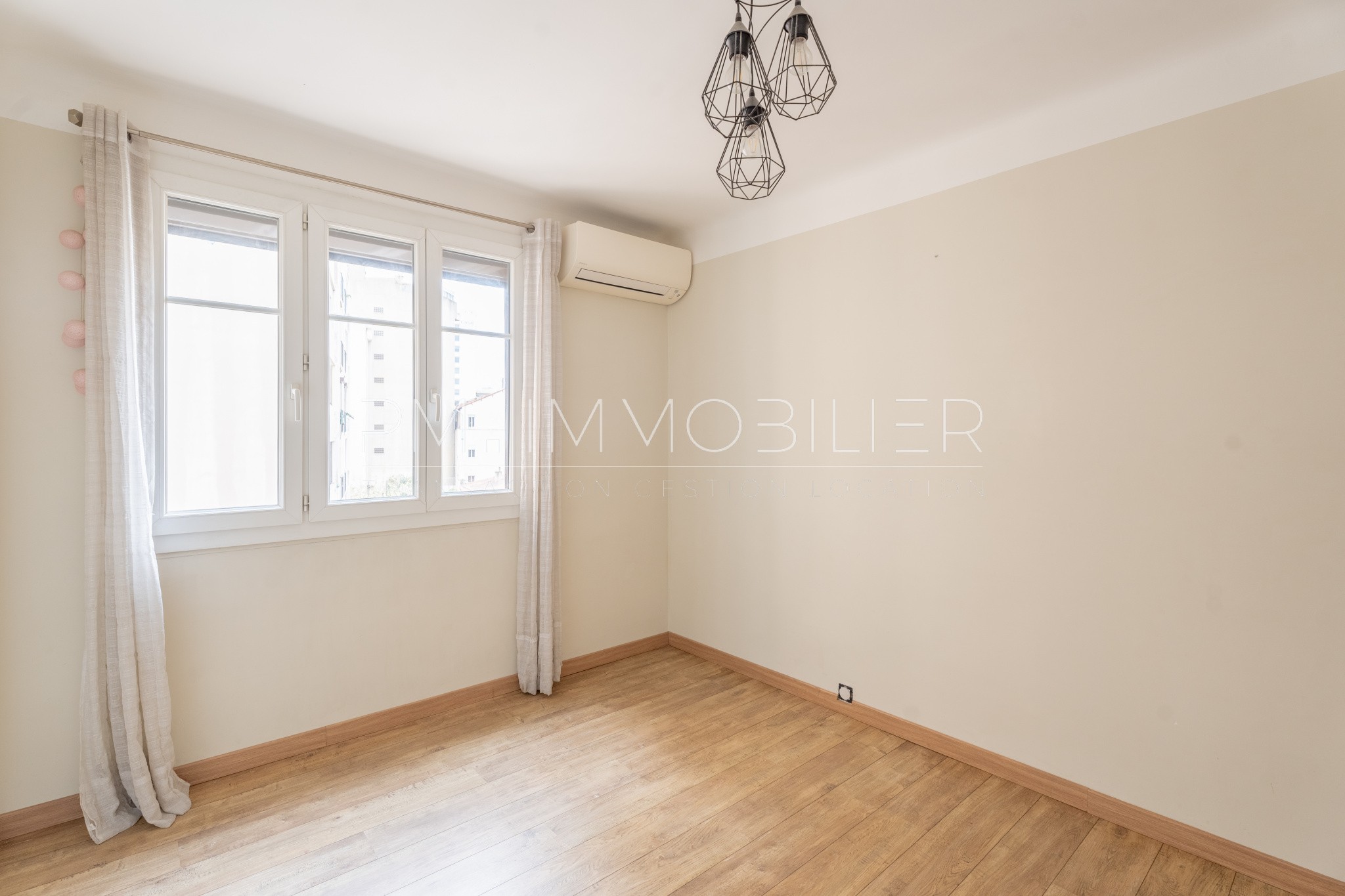 Location Appartement à Marseille 4e arrondissement 3 pièces