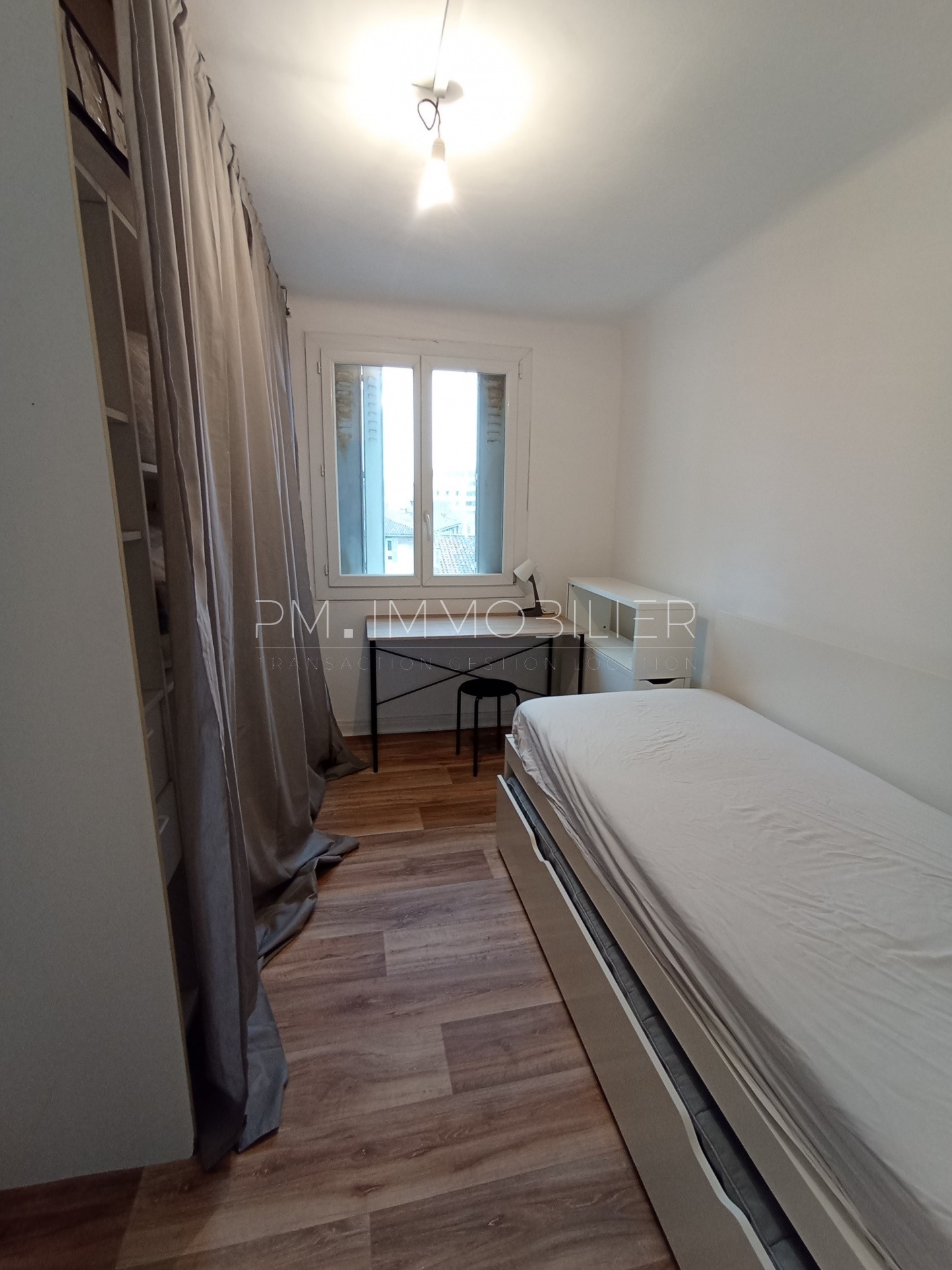 Location Appartement à Marseille 8e arrondissement 4 pièces