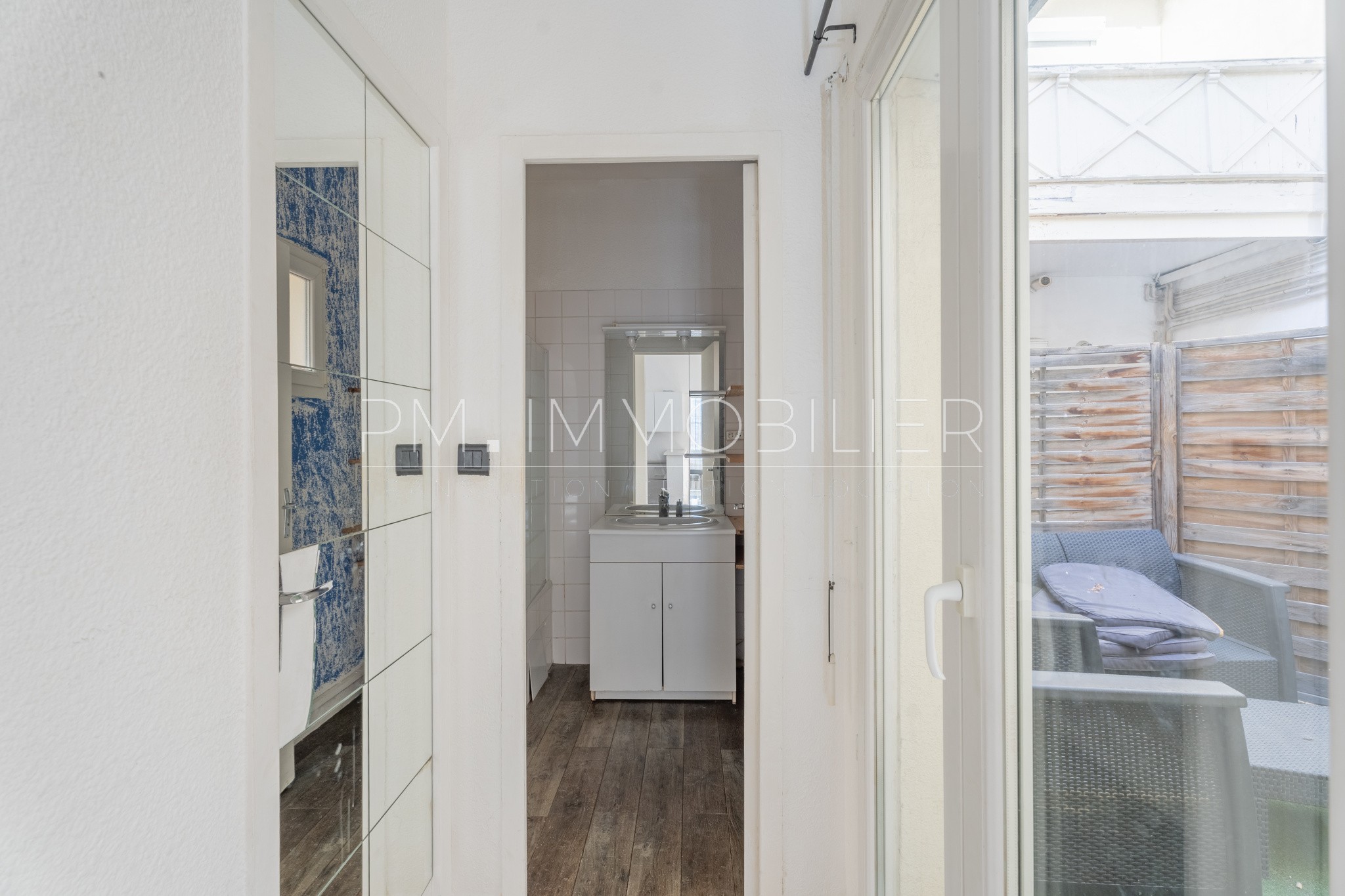 Location Appartement à Marseille 8e arrondissement 3 pièces