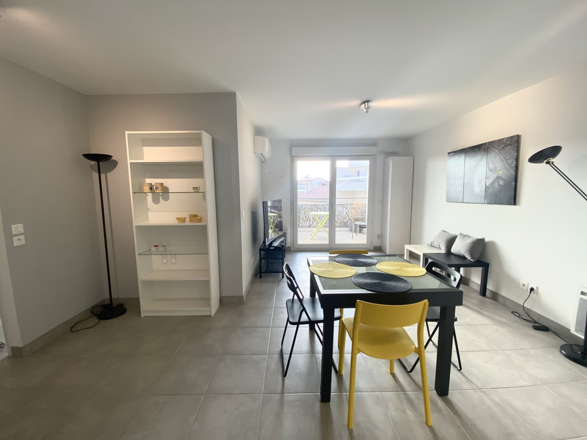 Location Appartement à Marseille 8e arrondissement 3 pièces