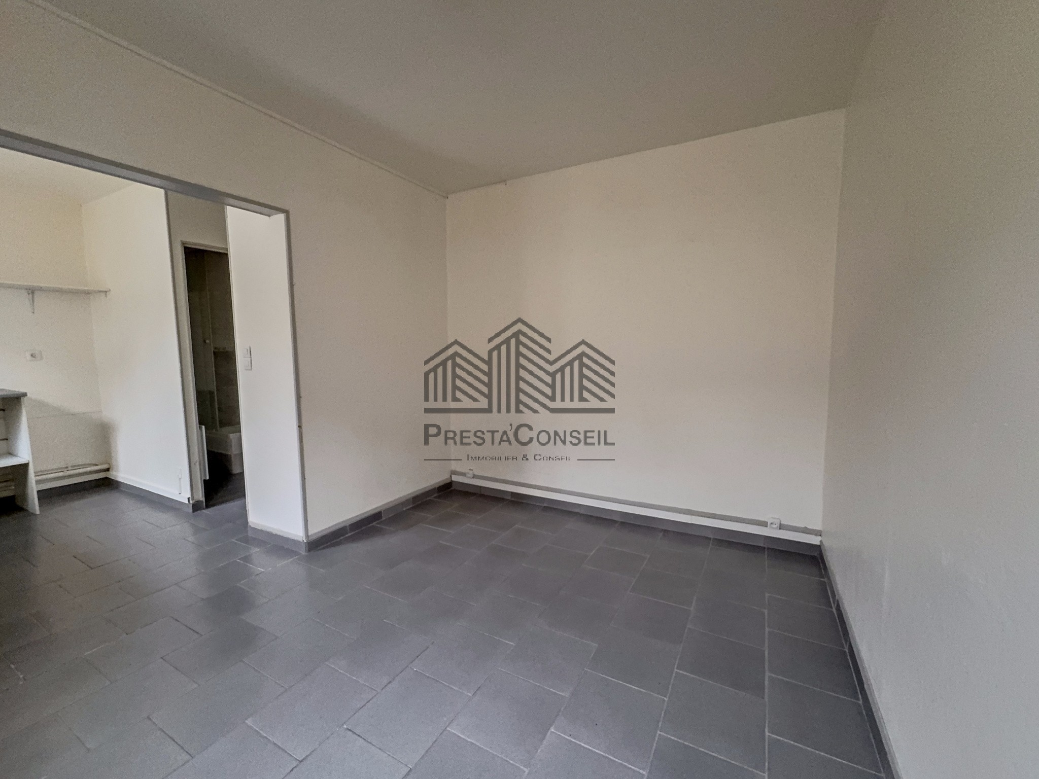 Vente Appartement à Saint-Étienne-du-Rouvray 2 pièces